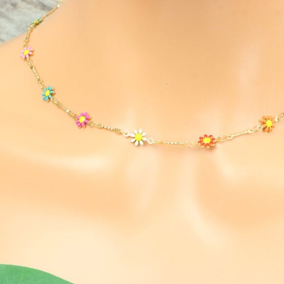 "Minimalist Necklace – Timeless, Elegant Jewelry for Her, MAR091627 - Picture 5 of 10